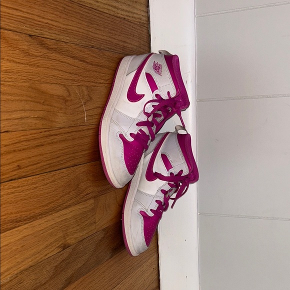 Nike Other - Nike Kids' Sneakers in Pink and White